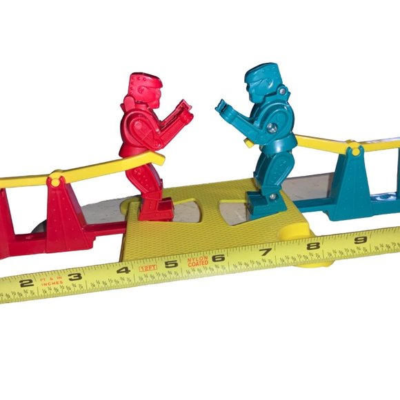 Mattel Rock'em Sock'em Robots Fast Fun Game Mini Travel Size Toy - Picture 6 of 11